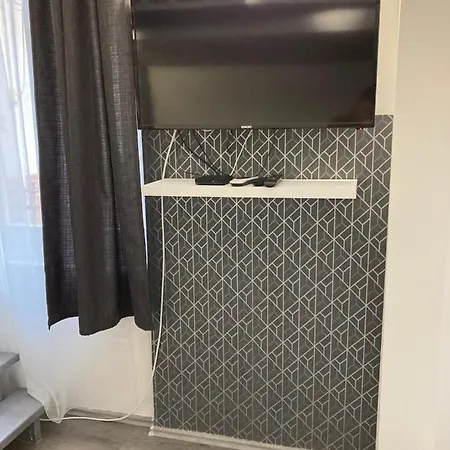 Dave 2 Διαμέρισμα *